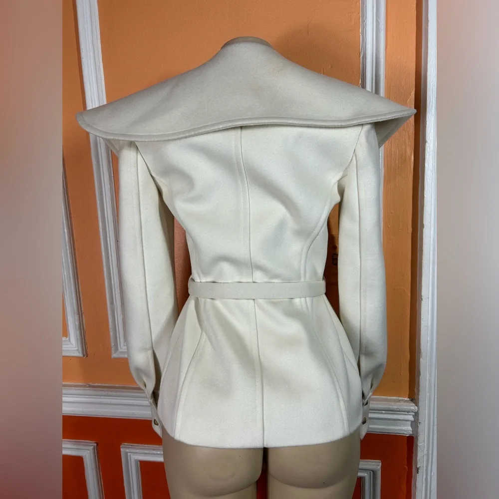 Balmain
belted wool jacket - Picture 8 of 15
